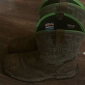 Arait 10 D work boots worn for like 2 months decided to buy another pair